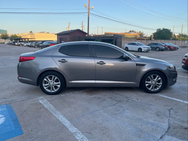 Kia Optima 2013 – brand new AC