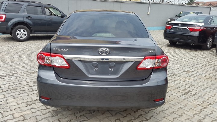 Toyota Corolla 08038664205