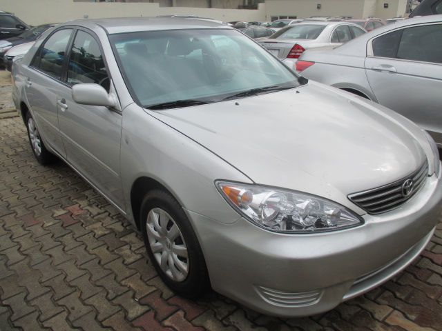 Toyota Camry 08038664205